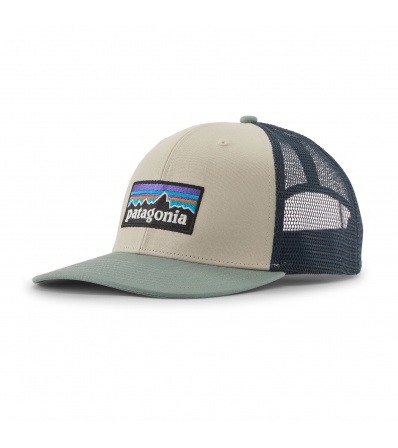 Шапка Patagonia P-6 Logo Trucker Hat